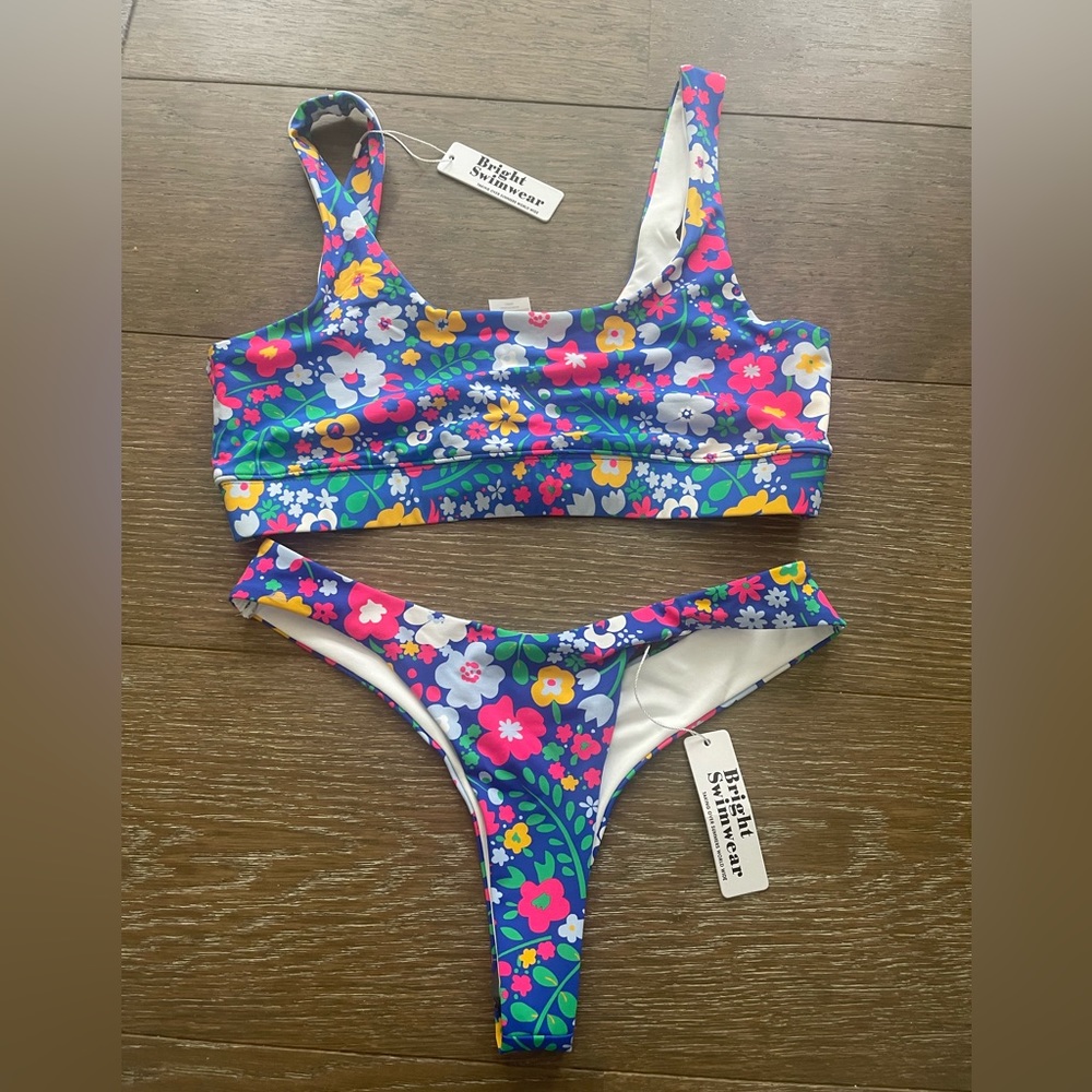 Bright swimwear colorful flower bikini!